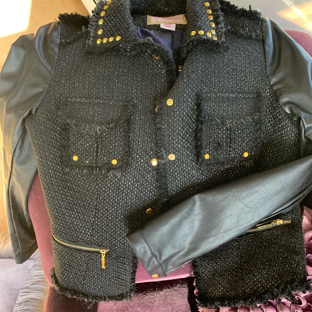 Black Jacket - image 1